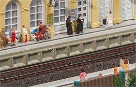 120100 Высокая современная платформа + аксессуары